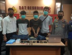 Dua Terduga Pencuri Spesialis Bongkar Rumah Diringkus Polres Sijunjung