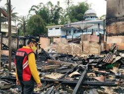 Pasar Baruah Gunuang Terbakar, Enam Bangunan Hangus
