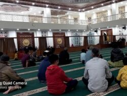 Terima Rapor ala SDIT Juara, Dibagikan Waktu Subuh di Islamic Centre