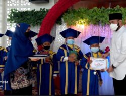 SDIT Juara Padang Panjang Gelar Khatam dan Wisuda Tahfizh