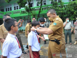 Tinjau Proses Belajar Tatap Muka di Sawahlunto, Wagub Sumbar Tekankan Hal Ini