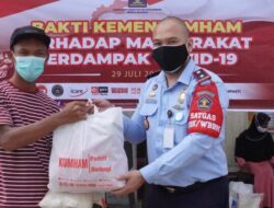 Kemenkum HAM Salurkan 46 Ribu Paket kepada Masyarakat Terdampak Covid-19