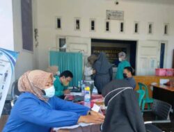 25 Orang Ikuti Vaksinasi di Kominfo Padang Panjang