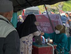 Difasilitasi TNI/Polri, 662 Warga Padang Panjang Divaksinasi