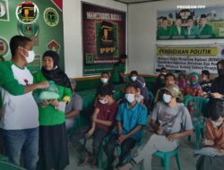 Ringankan Beban Keluarga Kurang Mampu, PPP Solok Sebar Sembako