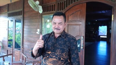 Fauzi Bahar : Gubernur Sumbar Teledor Tandatangani Surat Minta Sumbangan