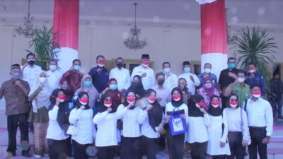 Enam Lulusan BLK Padang Berangkat ke Jepang