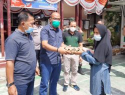 Ketua DPRD Sumbar Jawab Isu dengan Santuni Masyarakat