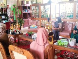 Hari Kedua Pembelajaran Tatap Muka, Dua Srikandi DPRD Pasaman Tinjau Sekolah