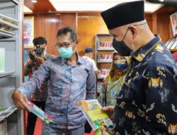 Inilah Gubernur Terbaik Tulis Menulis