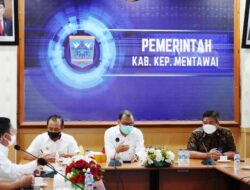 PLN Sumbar Tinjau Kondisi Kelistrikan di Mentawai