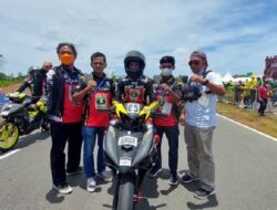 Dua Pebalap Motor Sumbar Alami Insiden di Kelas Beregu PON Papua
