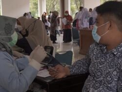 309 Warga Padang Panjang Divaksin di Gerai Vaksinasi