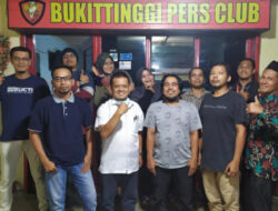 Haswandi Gantikan Yursil Jadi Ketua Bukittinggi Press Club Periode 2021-2024