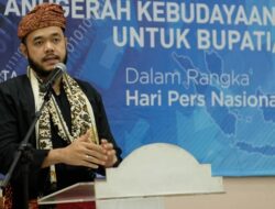 Terima Anugerah Kebudayaan, Fadly Amran Apresiasi PWI Pusat