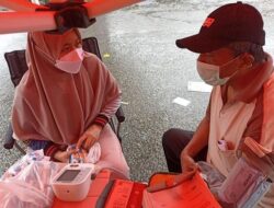 Peran Apoteker Dalam Mensukseskan Vaksinasi Sangat Besar
