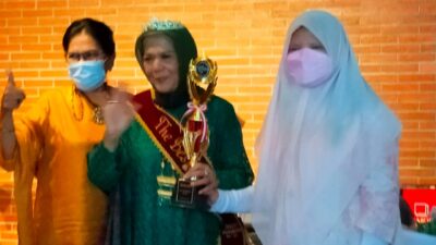 Jadi Juri Lomba The Best Dress, Nevi Zuairina Hadiri Perkumpulan Indojalito