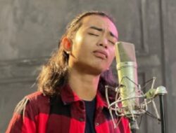 Chord dan Lirik Lagu Buih Jadi Permadani Cover Zinidin Zidan