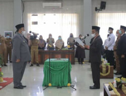 Bupati Benny Utama Lantik Mara Ondak Sebagai Sekretaris Daerah Pasaman