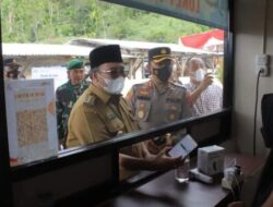 Bupati Pasaman Luncurkan Scan Barcode Melalui Aplikasi Peduli Lindungi