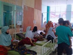 Ibu Hamil dan Puluhan Murid SD Keracunan Makanan