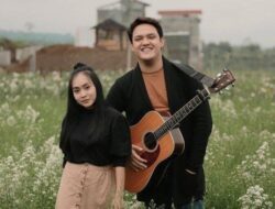 Chord Gitar dan Lirik Lagu Februari (Dia Butuh Kamu) – Aviwkila