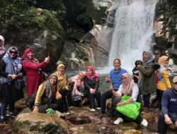 Galakkan Pasaman Sebagai Tujuan Wisata, Wabup Kunjungi Air Terjun Cighocai