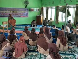 Polres Agam Beri Pelatihan Dasar Kepemimpinan di SMAN 1 Tanjung Raya
