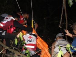 Pria Paruh Baya di Padang Tewas Tersangkut Pohon, Begini Kronologinya