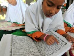78.563 Siswa SD dan SMP di Padang Ikut Pesantren Ramadhan