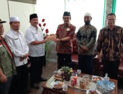 Kemenag Padang Panjang Antarkan Bantuan bagi Korban Gempa Pasbar