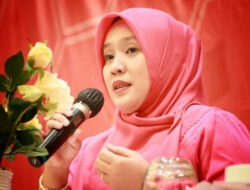 KI Sumbar Apresiasi Kepatuhan KPU dan Bawaslu Serahkan Layanan Informasi Publik