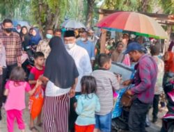 Bupati Pasaman Tinjau Tradisi Balimau di Batang Asik