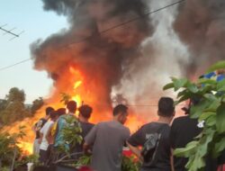 Pangkalan  LPG Terbakar, Jalan  Padang – Bukittinggi Macet