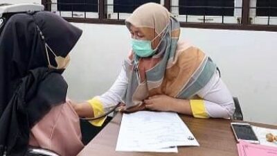 Mahasiswa Baru UNP Jalur SNMPTN Ikuti Tes Kesehatan