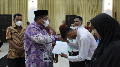 52 CPNS Padang Pariaman Terima SK