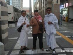 Jemaah Embarkasi Padang Bergerak Menuju Makkah