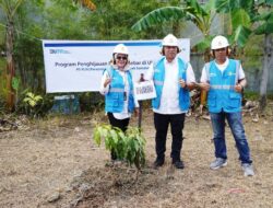 PLN Gelar Program Penghijauan 100 Pohon pada PLTD Tersebar di Mentawai