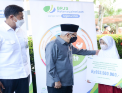 Wapres Kembali Serahkan Manfaat Program dan Beasiswa BPJS Ketenagakerjaan senilai Rp2,8 Miliar di Pangkalpinang