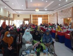 Nevi Zuairina Adakan Workshop Pemasyarakatan E-Commerce bagi Pelaku UMKM Padang Pariaman