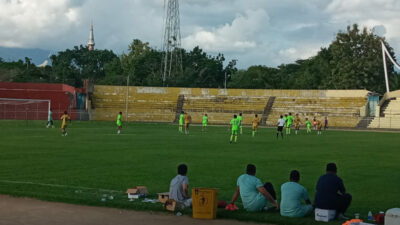 Benar-benar Aneh, Latihan Bayar Juga