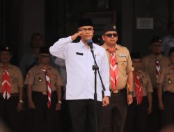 Ketua Kwarcab Lepas Kontingen ke Jamnas