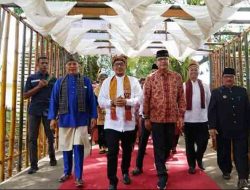 Bupati 18 Alsintan dari Pokir Anggota DPRD Sumbar Hendra Irwan Rahim