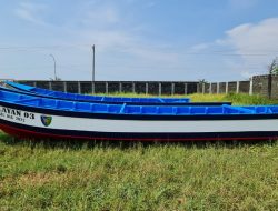 Pemkab Pessel Anggarkan Rp606 Juta untuk Perahu Jukung Bagi Nelayan
