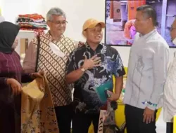 Batik Gambir Menarik Minat Pengusaha Pekalongan