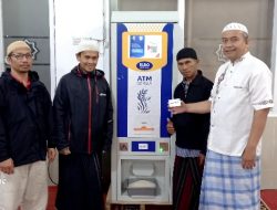 Satu-Satunya di Padang Panjang, Masjid Tauhid Pasar Baru Punya Mesin ATM Beras