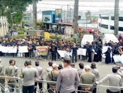 Tolak Awning, Pedagang Jalan Minangkabau Kembali Datangi DPRD Bukittinggi