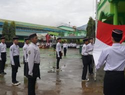 Peringatan Hari Santri di Padang Panjang Diiringi Gerimis