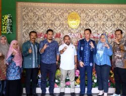 Ketua KI Sumbar Nofal Wiska Apresiasi KMA RI Pengelolaan Informasi Publik di Pengadilan