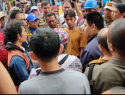 Pembangunan Awning di Jalan Minangkabau Dilanjutkan, Pedagang Protes